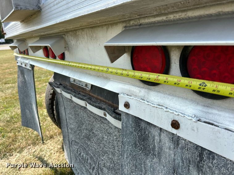 image for item EK3295 2005 Trailstar end dump trailer