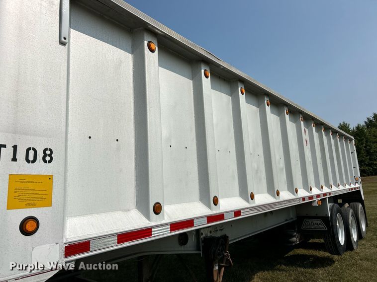 image for item EK3296 2000 Cobra  end dump trailer