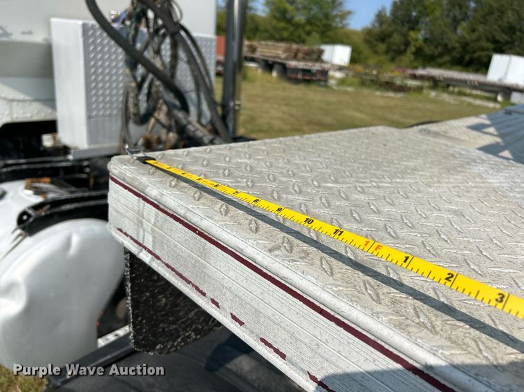 image for item EK3296 2000 Cobra  end dump trailer