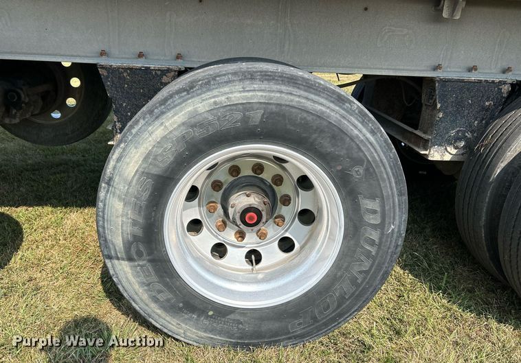 image for item EK3296 2000 Cobra  end dump trailer