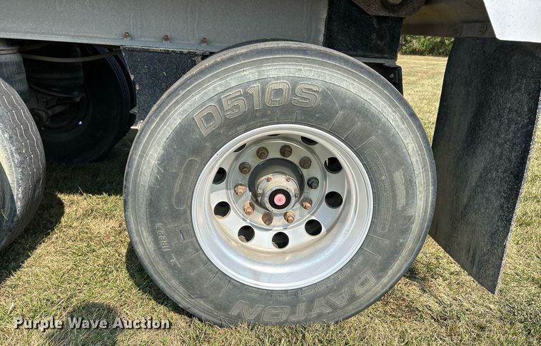 image for item EK3296 2000 Cobra  end dump trailer