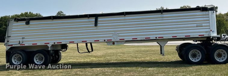 image for item EK3297 2008 Travis end dump trailer