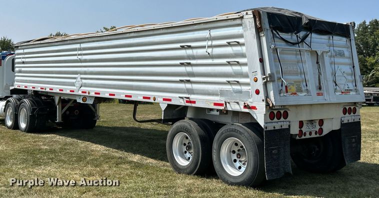 image for item EK3297 2008 Travis end dump trailer
