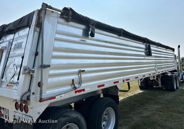 image for item EK3297 2008 Travis end dump trailer
