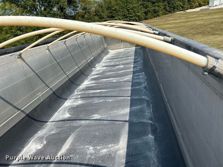 image for item EK3297 2008 Travis end dump trailer