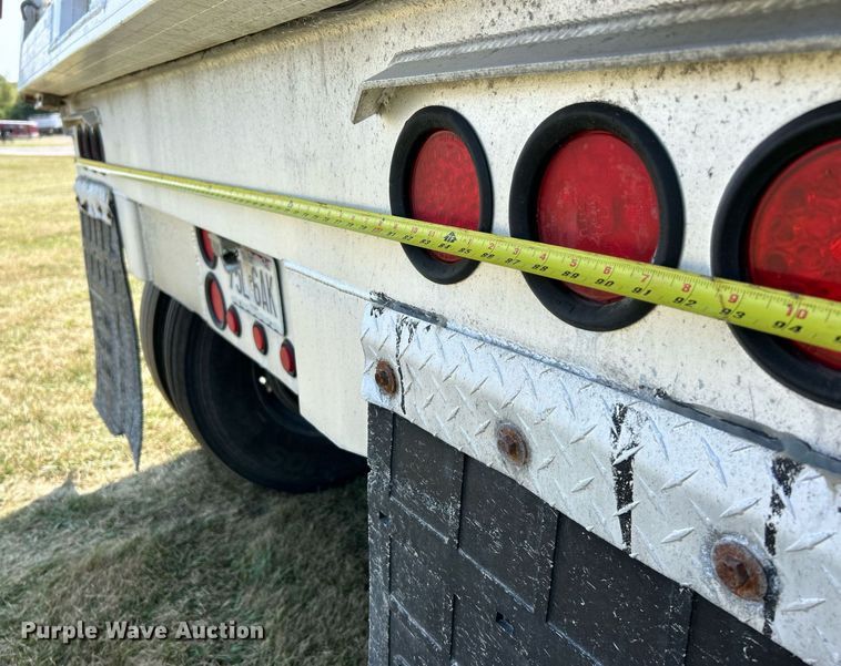 image for item EK3297 2008 Travis end dump trailer