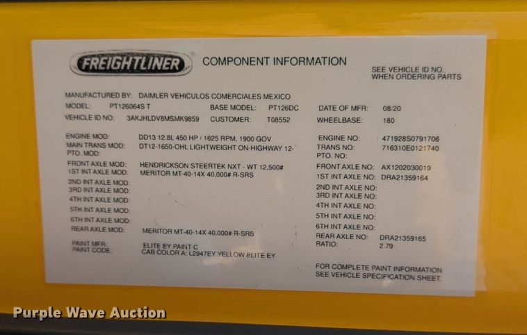 image for item EQ2154 2021 Freightliner Cascadia 126 semi truck
