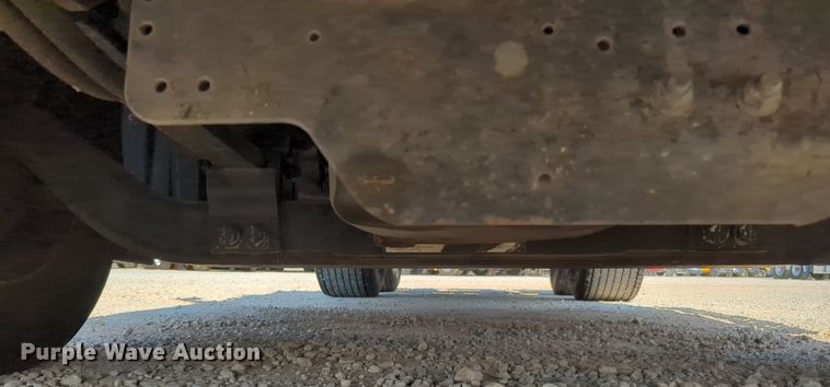 image for item EQ2164 2021 Freightliner  Cascadia 126 semi truck