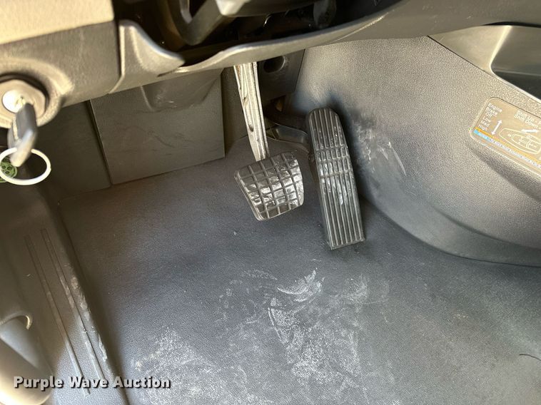 image for item EQ2173 2022 Freightliner  Cascadia 126 semi truck