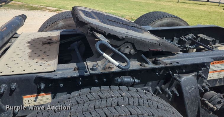 image for item EQ2177 2024 Freightliner  Cascadia 126 semi truck