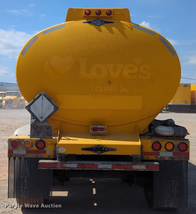 image for item EQ2181 2006 Beall BAST-96-3-SB tank trailer