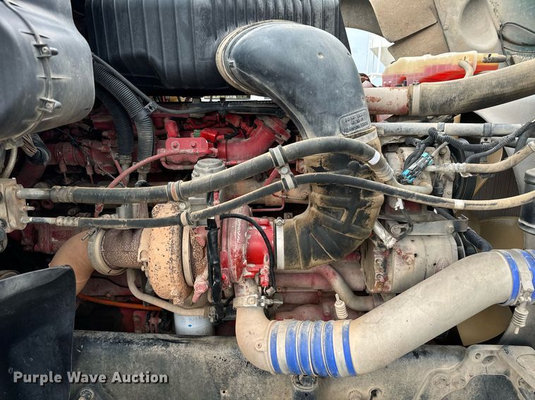 image for item IE9062 2014 Freightliner  Coronado semi truck