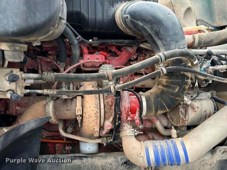 image for item IE9062 2014 Freightliner  Coronado semi truck