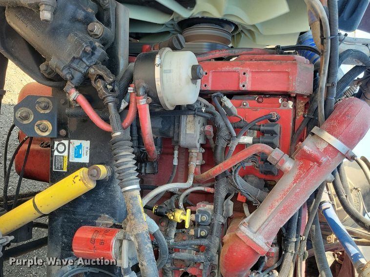 image for item JO9464 2005 Peterbilt 387 semi truck