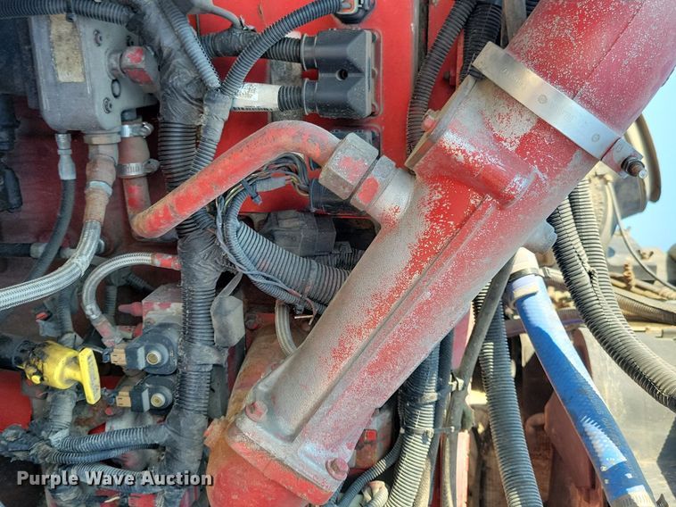 image for item JO9464 2005 Peterbilt 387 semi truck