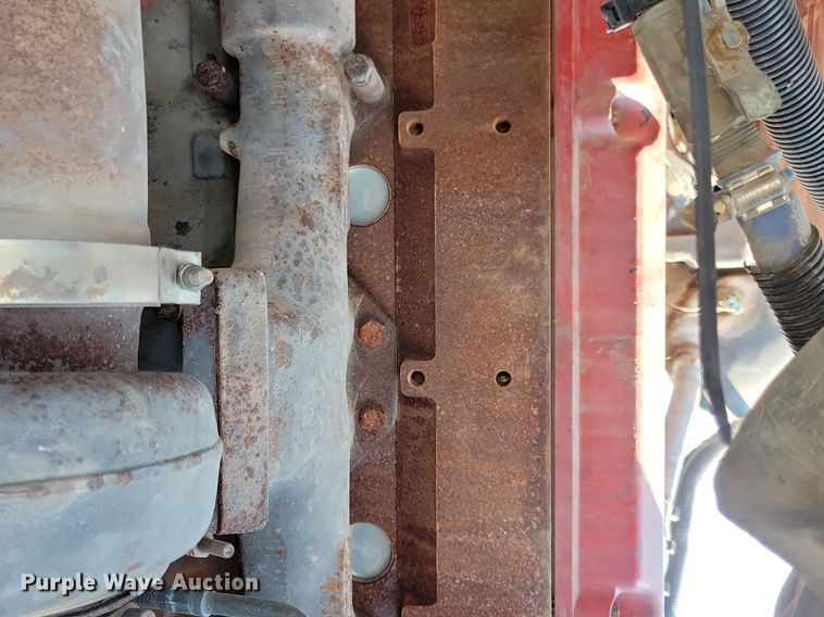 image for item JO9464 2005 Peterbilt 387 semi truck