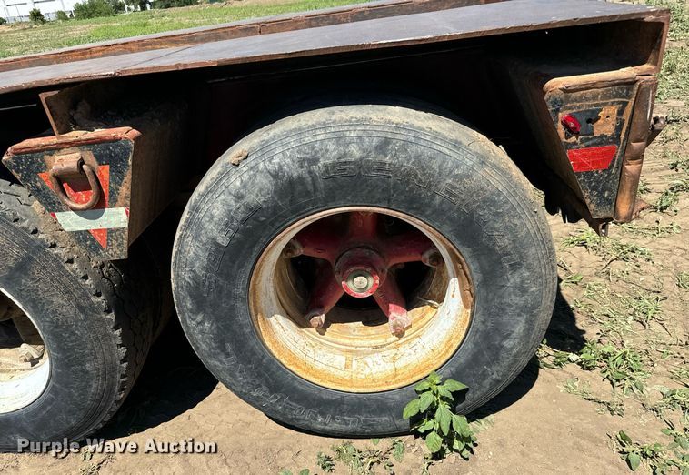 image for item LG9019 1980 Hyster lowboy equipment trailer