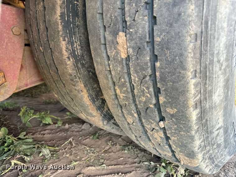 image for item LG9019 1980 Hyster lowboy equipment trailer