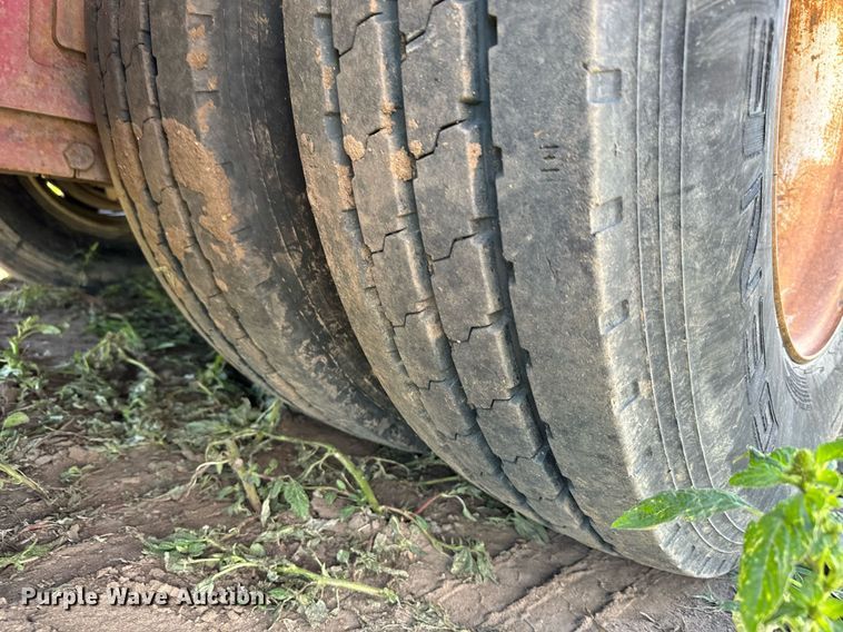 image for item LG9019 1980 Hyster lowboy equipment trailer