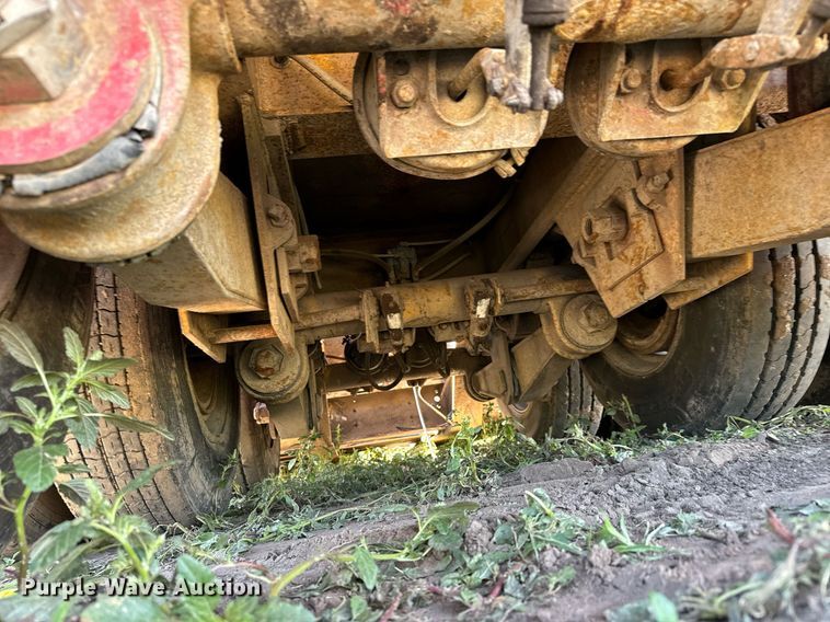 image for item LG9019 1980 Hyster lowboy equipment trailer