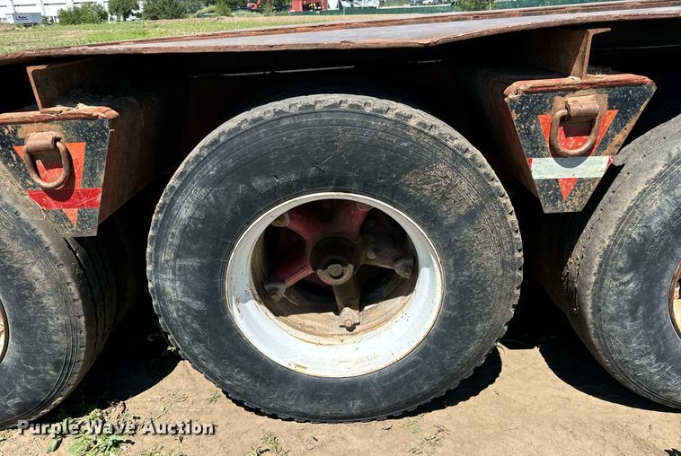 image for item LG9019 1980 Hyster lowboy equipment trailer