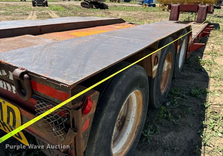 image for item LG9019 1980 Hyster lowboy equipment trailer