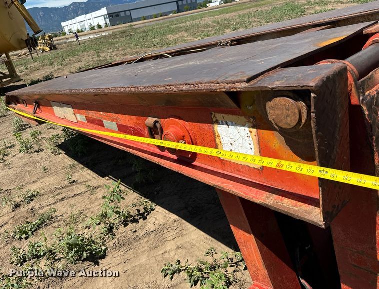 image for item LG9019 1980 Hyster lowboy equipment trailer