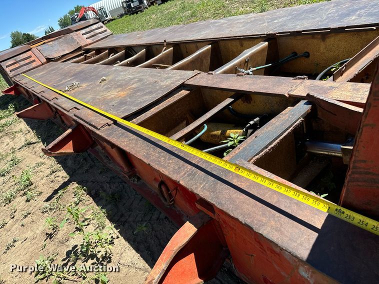 image for item LG9019 1980 Hyster lowboy equipment trailer