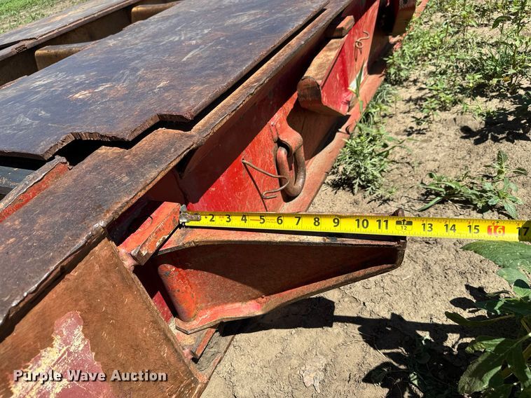 image for item LG9019 1980 Hyster lowboy equipment trailer