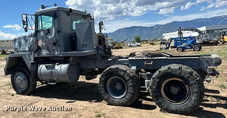 image for item LG9030 1980 AM General M916 winch truck