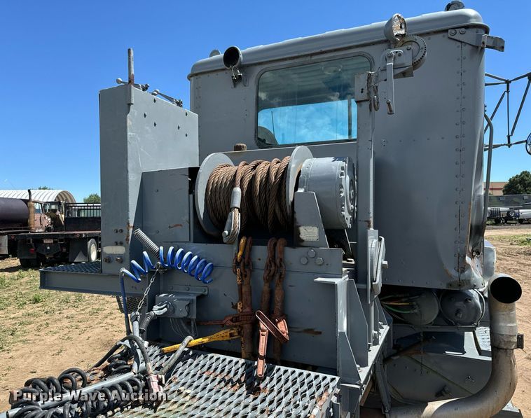 image for item LG9030 1980 AM General M916 winch truck