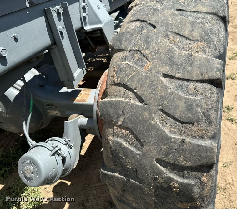 image for item LG9030 1980 AM General M916 winch truck