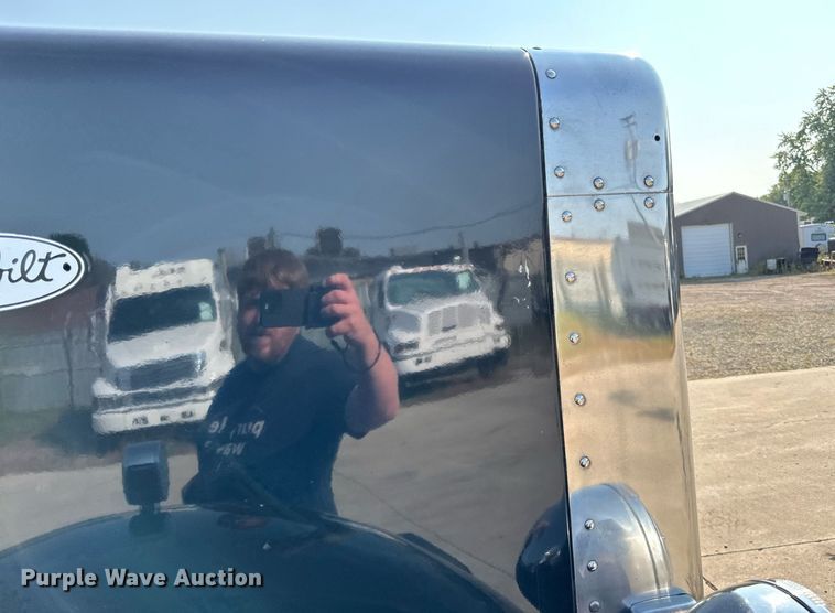 image for item LR9472 1979 Peterbilt 359 semi truck