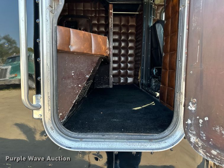 image for item LR9472 1979 Peterbilt 359 semi truck