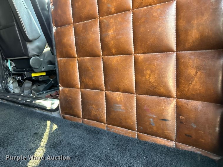 image for item LR9472 1979 Peterbilt 359 semi truck