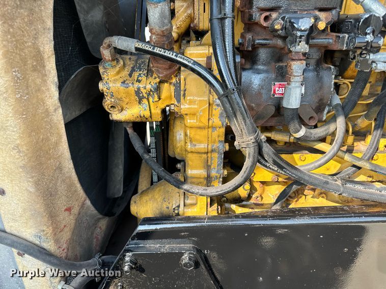 image for item LR9472 1979 Peterbilt 359 semi truck