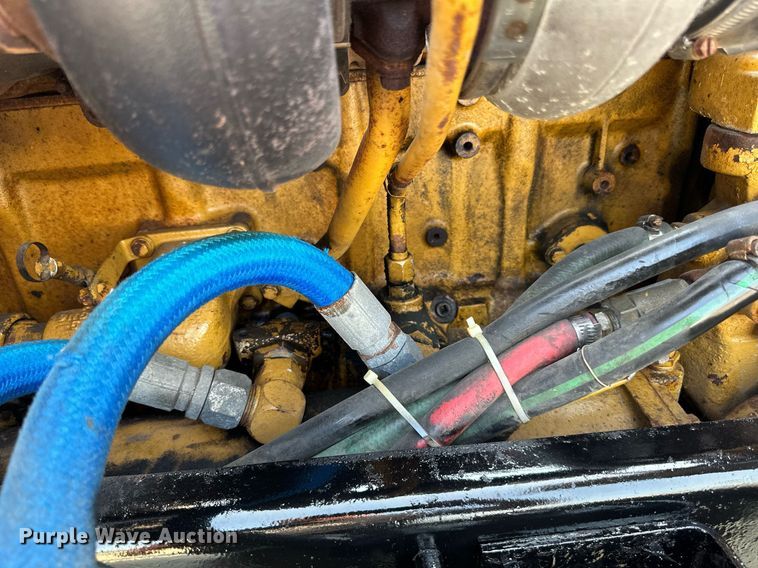 image for item LR9472 1979 Peterbilt 359 semi truck