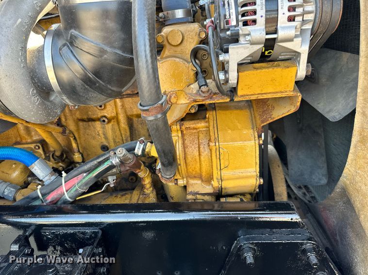 image for item LR9472 1979 Peterbilt 359 semi truck