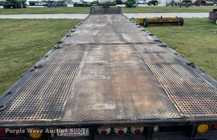 image for item MV9064 1998 Wilson 4860FT Muvall drop deck hydraulic tail equipment trailer