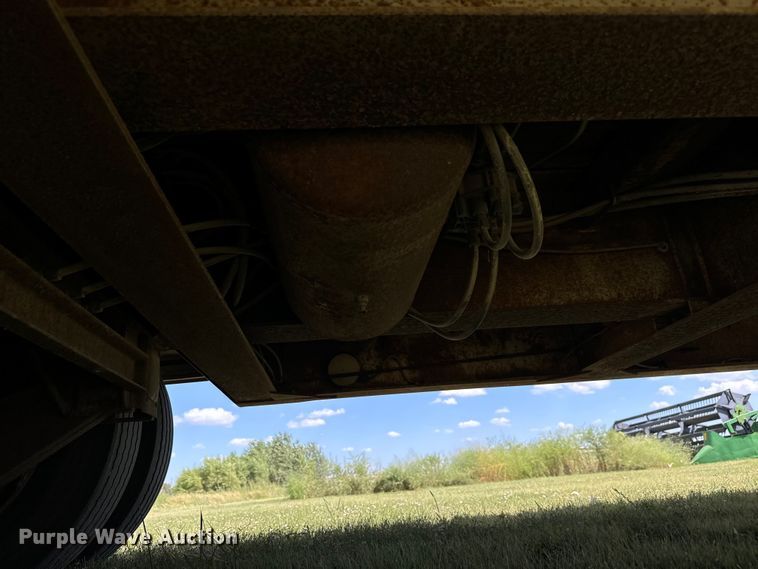 image for item MV9064 1998 Wilson 4860FT Muvall drop deck hydraulic tail equipment trailer