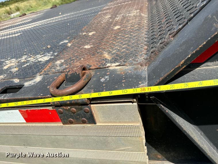 image for item MV9064 1998 Wilson 4860FT Muvall drop deck hydraulic tail equipment trailer