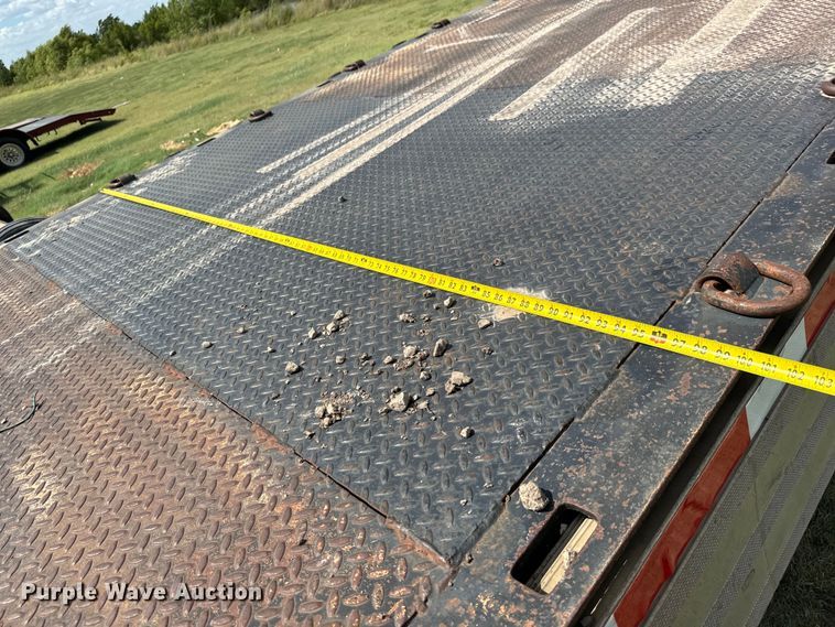 image for item MV9064 1998 Wilson 4860FT Muvall drop deck hydraulic tail equipment trailer