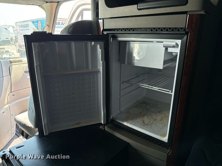 image for item MV9120 2018 Freightliner  Cascadia Evolution  semi truck