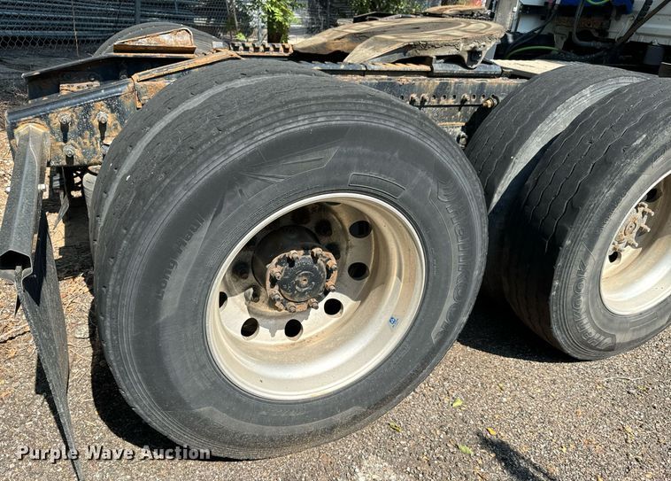 image for item MV9120 2018 Freightliner  Cascadia Evolution  semi truck