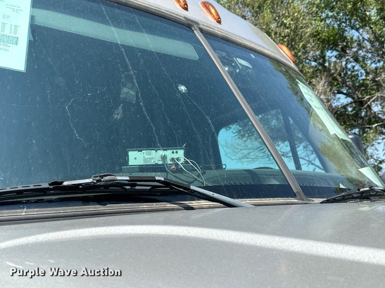 image for item MV9123 2013 Freightliner Cascadia semi truck