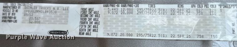 image for item MV9123 2013 Freightliner Cascadia semi truck