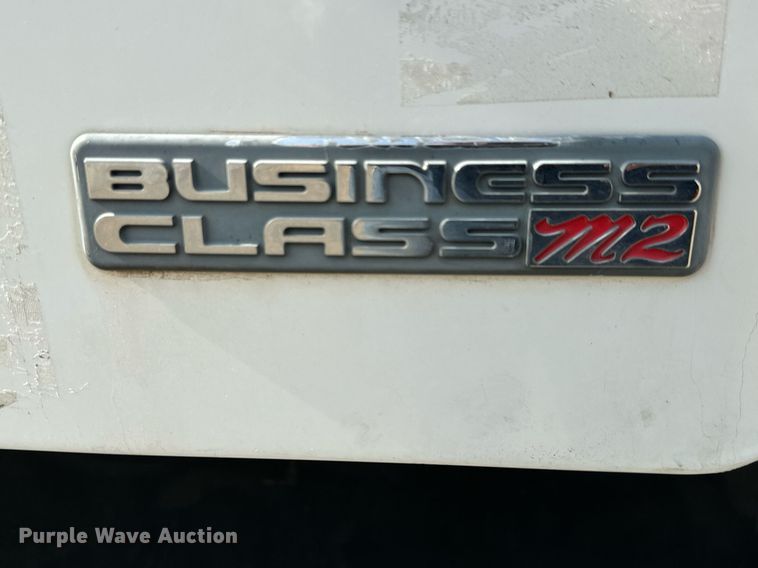 image for item MV9137 2007 Freightliner Business Class M2 semi truck