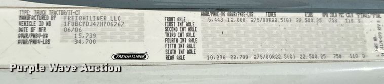 image for item MV9137 2007 Freightliner Business Class M2 semi truck