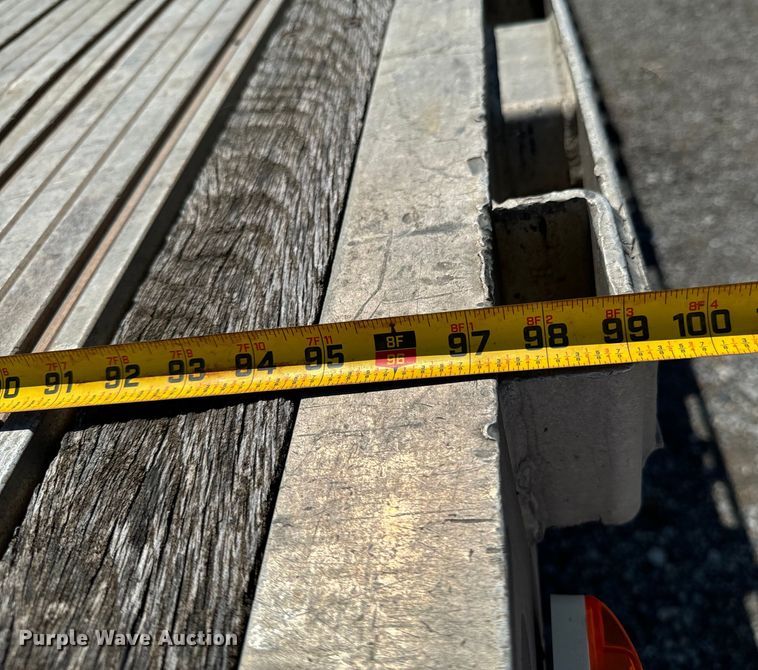 image for item ND9347 1999 Transcraft flatbed trailer