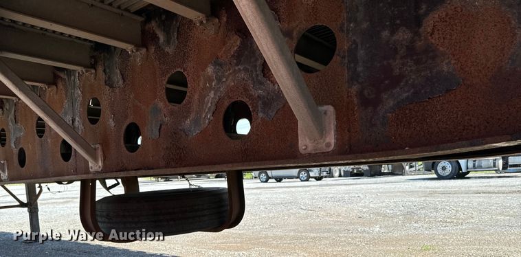 image for item ND9347 1999 Transcraft flatbed trailer